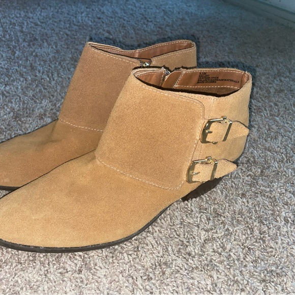 Apri Ankle Boots 9.5 - Picture 2 of 3